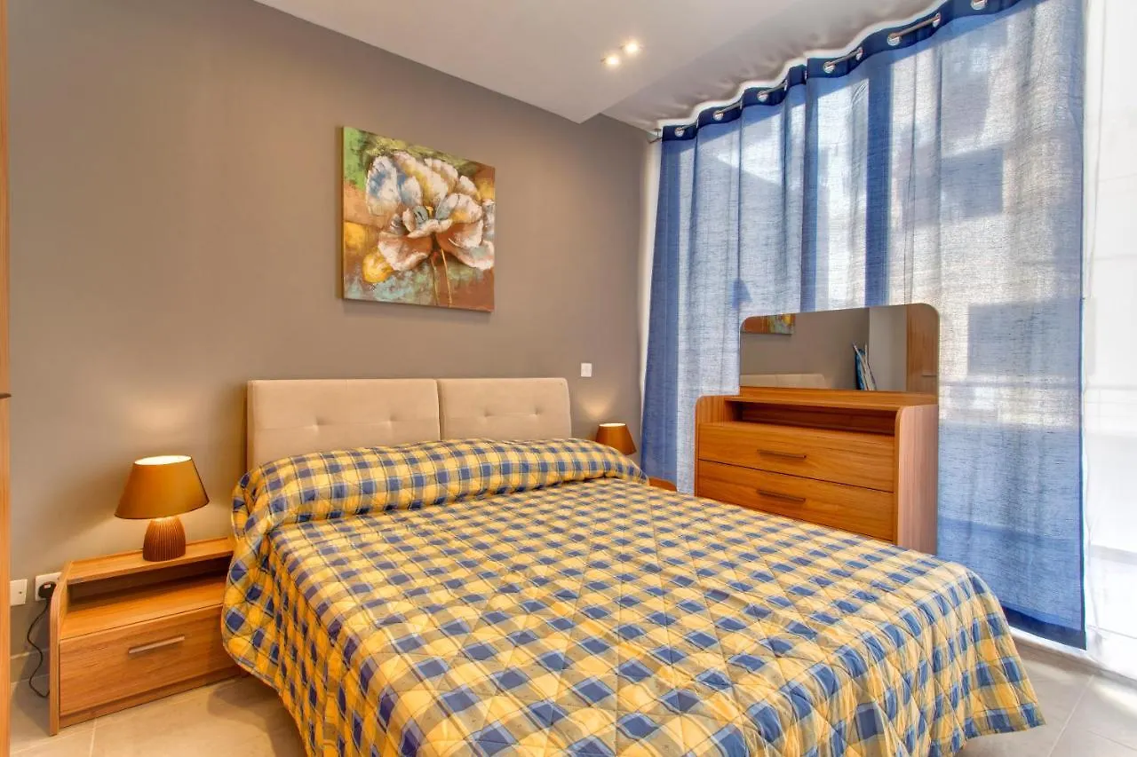 Chalet Apartments Sliema